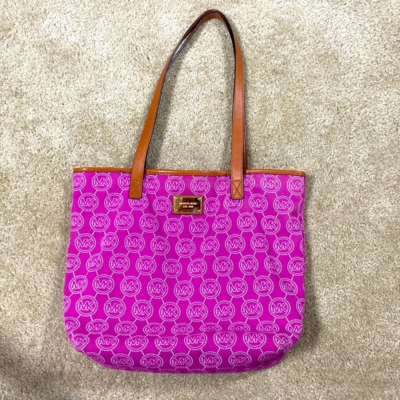 Michael Kors Handbags - Michael Kors logo rare pink fabric and leather tote